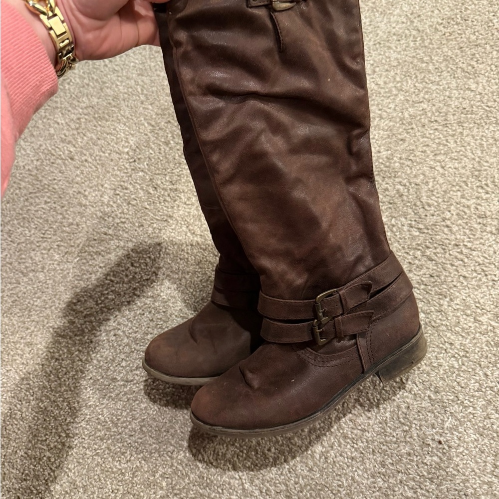Brown Leather Boots with Buckle Detail